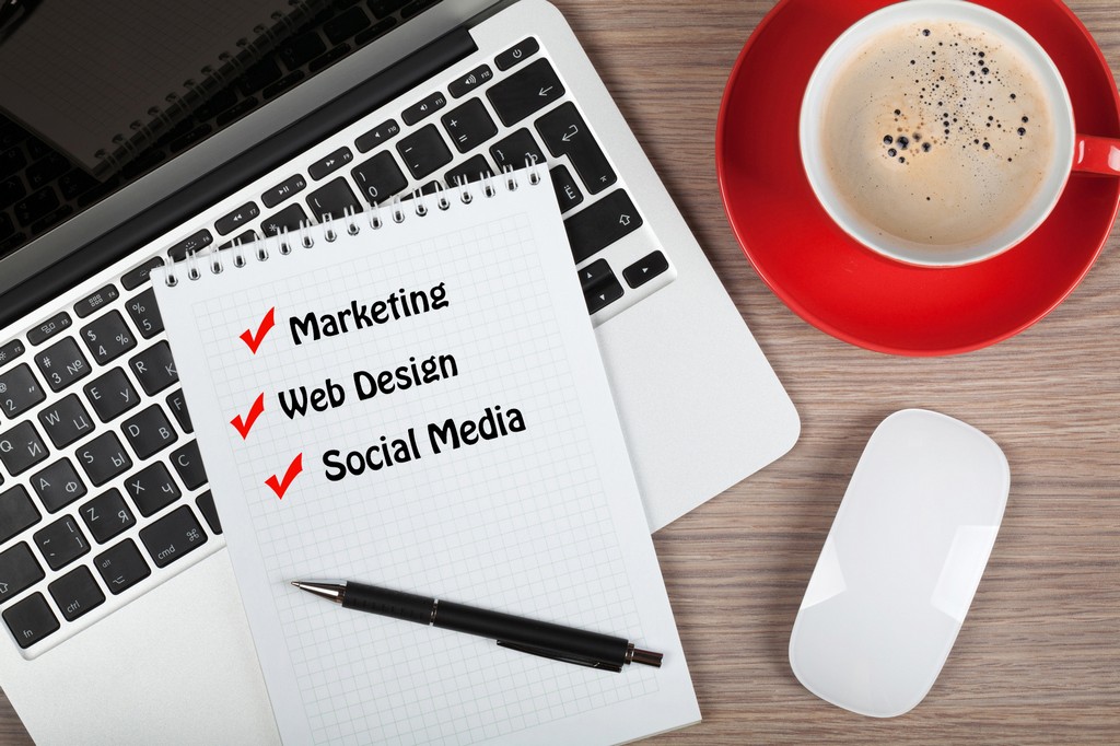 noemi soloperto marketing specialist